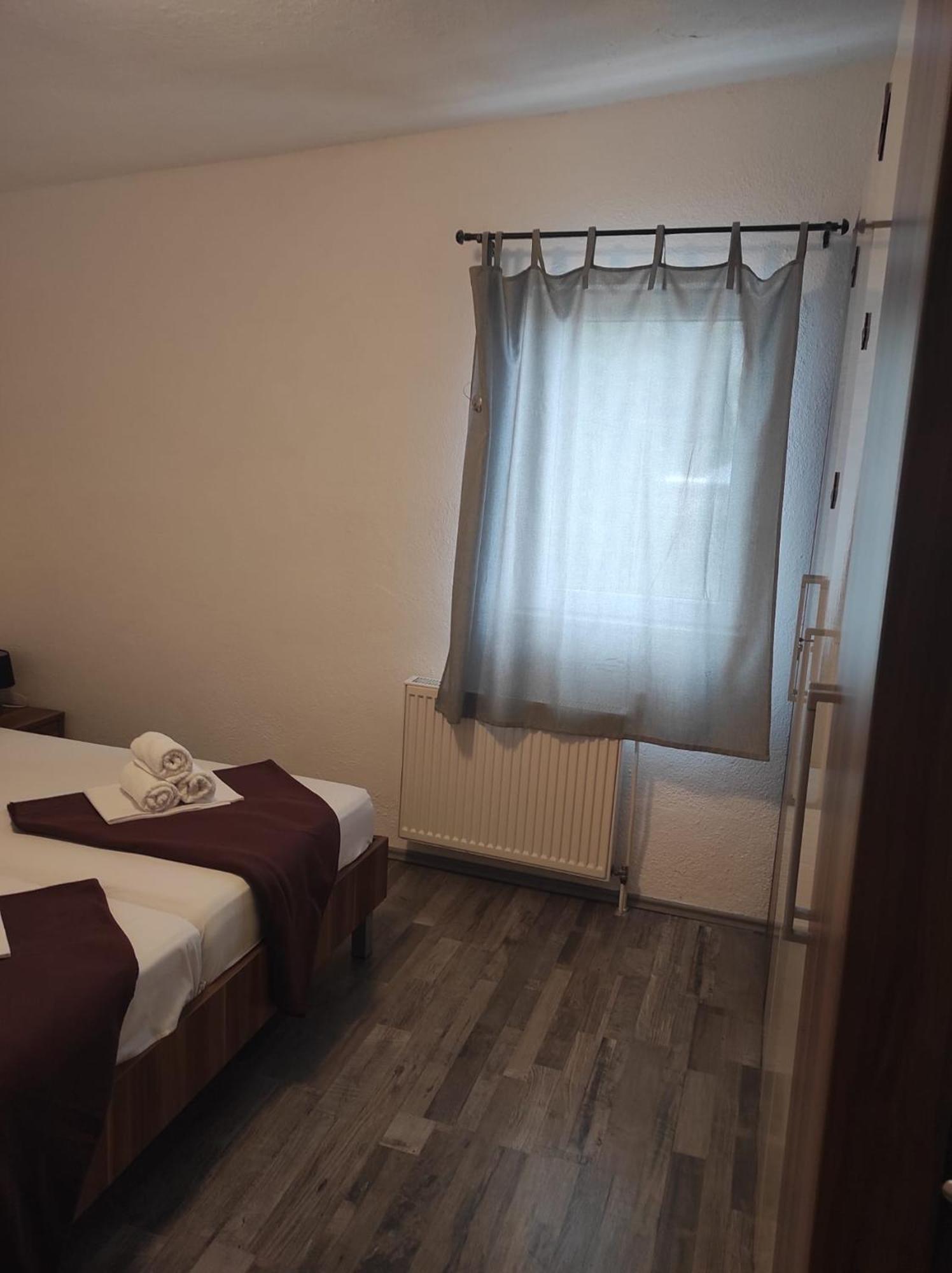 Apartman Koko With Private Jacuzzi Makarska Eksteriør billede