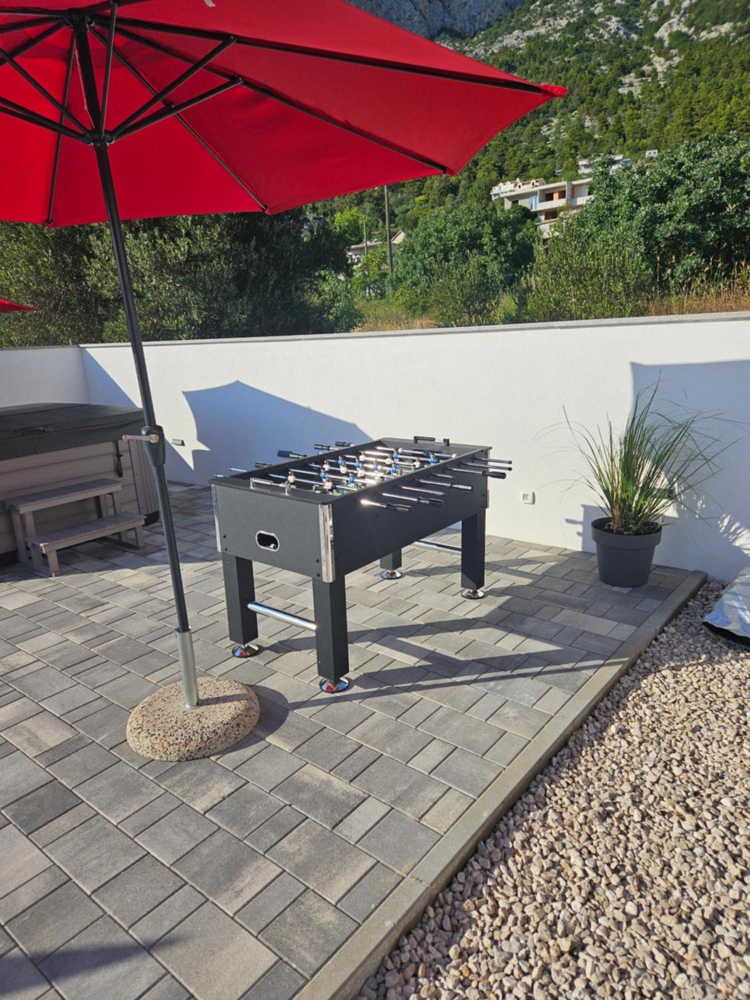 Apartman Koko With Private Jacuzzi Makarska Eksteriør billede